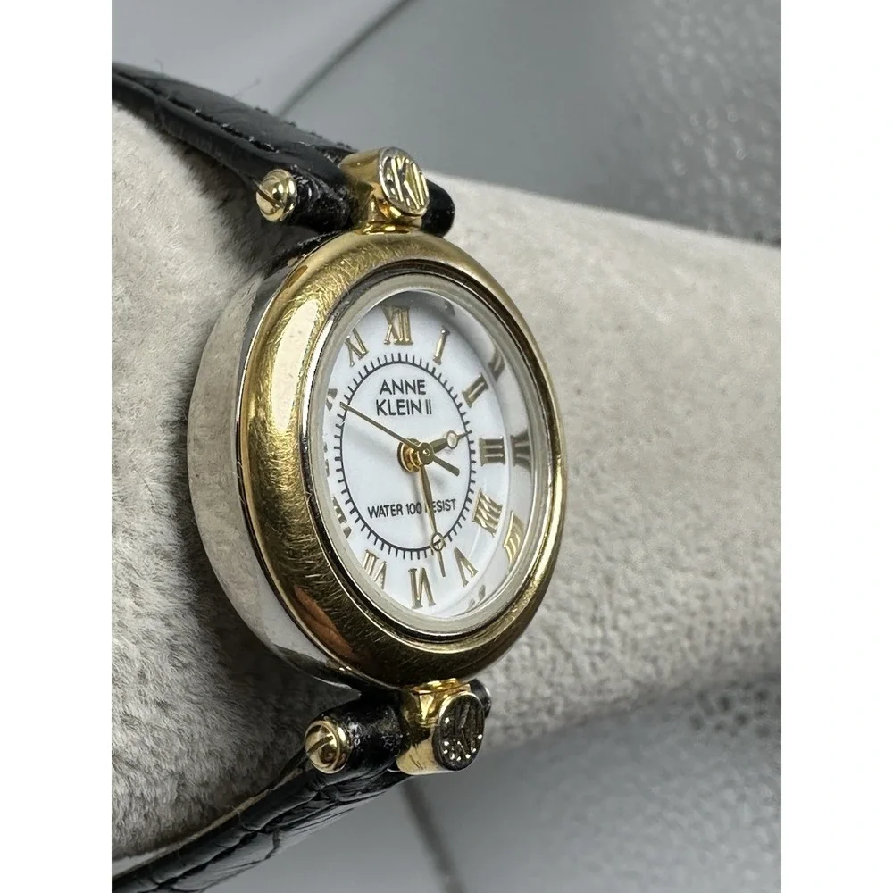 Anne Klein it has
